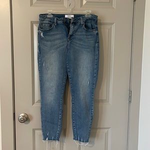 Pistols jeans new never worn SUPER comfortable and stretchy!